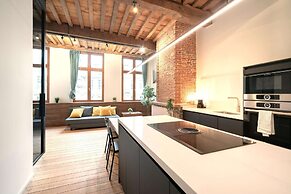 Apartment for 6 With Antwerp City Views