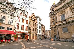 Apartment for 6 With Antwerp City Views