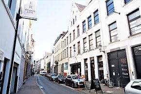 Old Town Lodge Antwerp Apartment