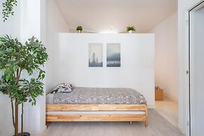 Stylish Antwerp City Apartment for 7