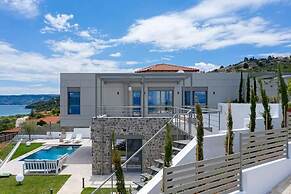 Villa Theologos