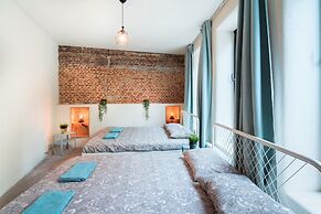 The Industrial Apartments 2bbk Non smk