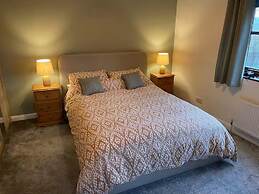 Peak District - Parking - Garden - Bbq - Sleeps 8