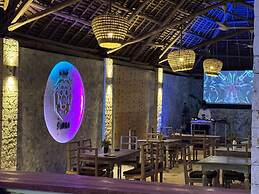 King Simba Hotel & Restaurant