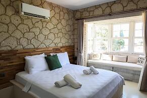 naya port otel