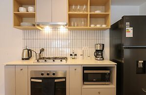 w Light-filled 2BR w Balcony in Miraflores