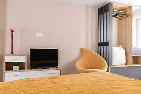 Athens Mets Loft - Cozy Urban Gem Park Views