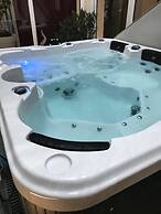 Loft for 11 Guests in Mouscron With Sauna Jacuzzi