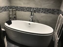 Loft for 11 Guests in Mouscron With Sauna Jacuzzi