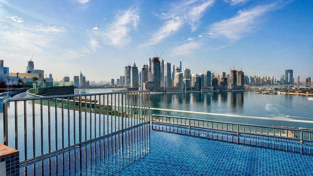 Marvelous SevenPalm Studio Infinity Pool