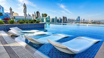 Marvelous SevenPalm Studio Infinity Pool
