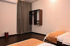 Quiet Rooms 14