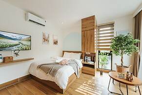 The Minimalist Studio FPT City