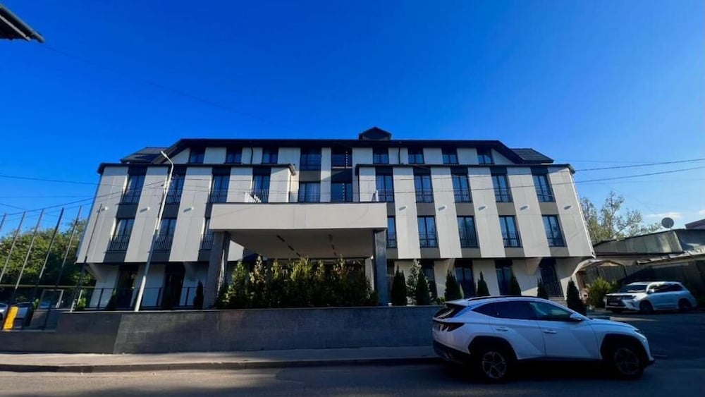 Milanium Hotel