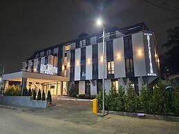 Milanium Hotel