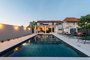 Villa Flora Zadar Villas