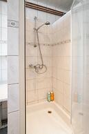 Large Antwerp City Center Apartments3bbns