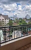 Spacious 2br, 3BA Great Location