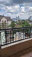 Spacious 2br, 3BA Great Location