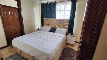 Spacious 2br, 3BA Great Location