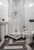 Spacious 4BR City Centre Apartment Dundee