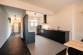 Comfortable 2BR Apartment - Central Antwerp