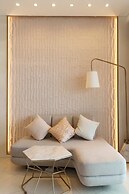 Salt Crystal Hotel By RìChū