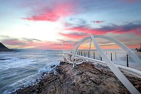 Salt Crystal Hotel By RìChū