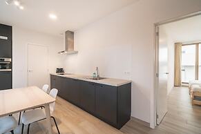 Opera Square Family Apartment for 10 Guests