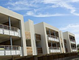 Marina View Stay for Four