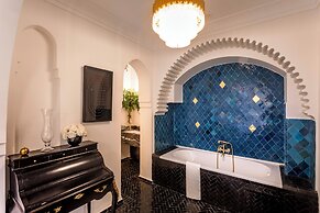Riad Anaqa