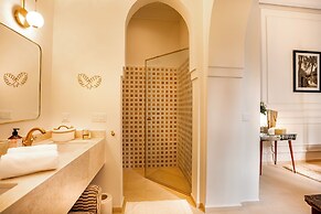 Riad Anaqa