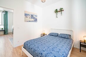 Charming 1-bedroom Apartment in Antwerp
