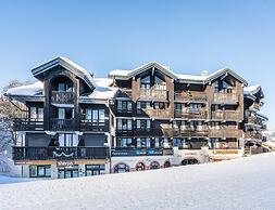 Slope-access Morillon Apartment for 4