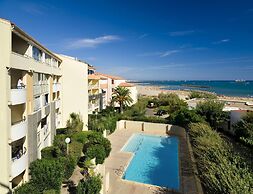 Cap D'agde Large Beach Stay for Eight