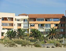 Cap D'agde Large Beach Stay for Eight