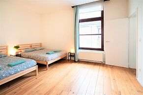 Old Town Lodge Antwerp Apartment