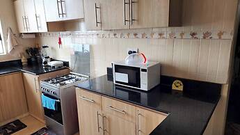 Spacious 1bedroom- Apartment