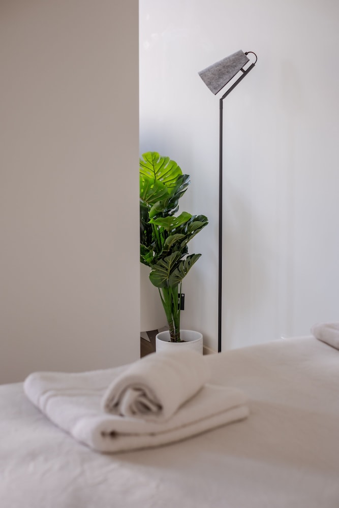 Modern 1 BR Apartment Rotterdam West