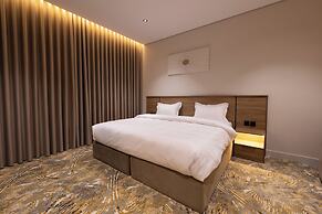 Rawaq suites hotel