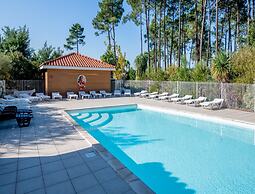 Home for 8 With Pool and Sauna
