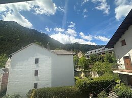 Hostal Pirineos Meliz