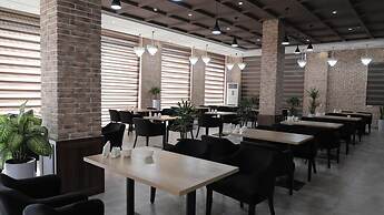 GRAND TURON PLAZA HOTEL