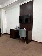 GRAND TURON PLAZA HOTEL