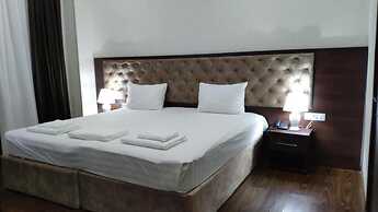 GRAND TURON PLAZA HOTEL