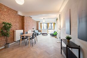 3BR Apartment - Central Station Area