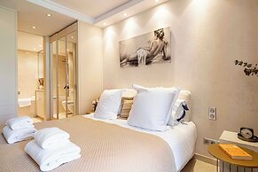 Modern Appartement a/c 2br/4p - Cannes