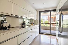 Modern Appartement a/c 2br/4p - Cannes