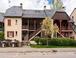 Functional Alpine Base for 8 Guests