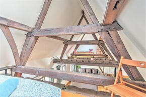 Elegant Duplex Apartment Antwerp